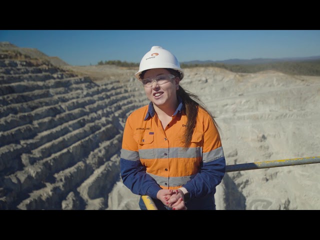 More information about "Video: 2018 Lexus Melbourne Cup Trophy - Meet the makers Evolution Mining & ABC Refinery"