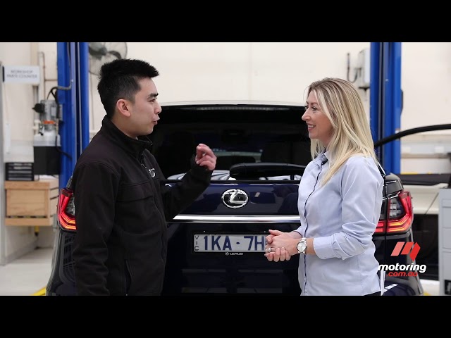 More information about "Video: Lexus RX 350L visits the service centre"